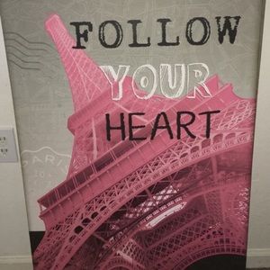 Room decor . Paris themed .